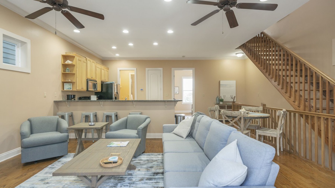 Photo of Livingroom in Crescent Beach