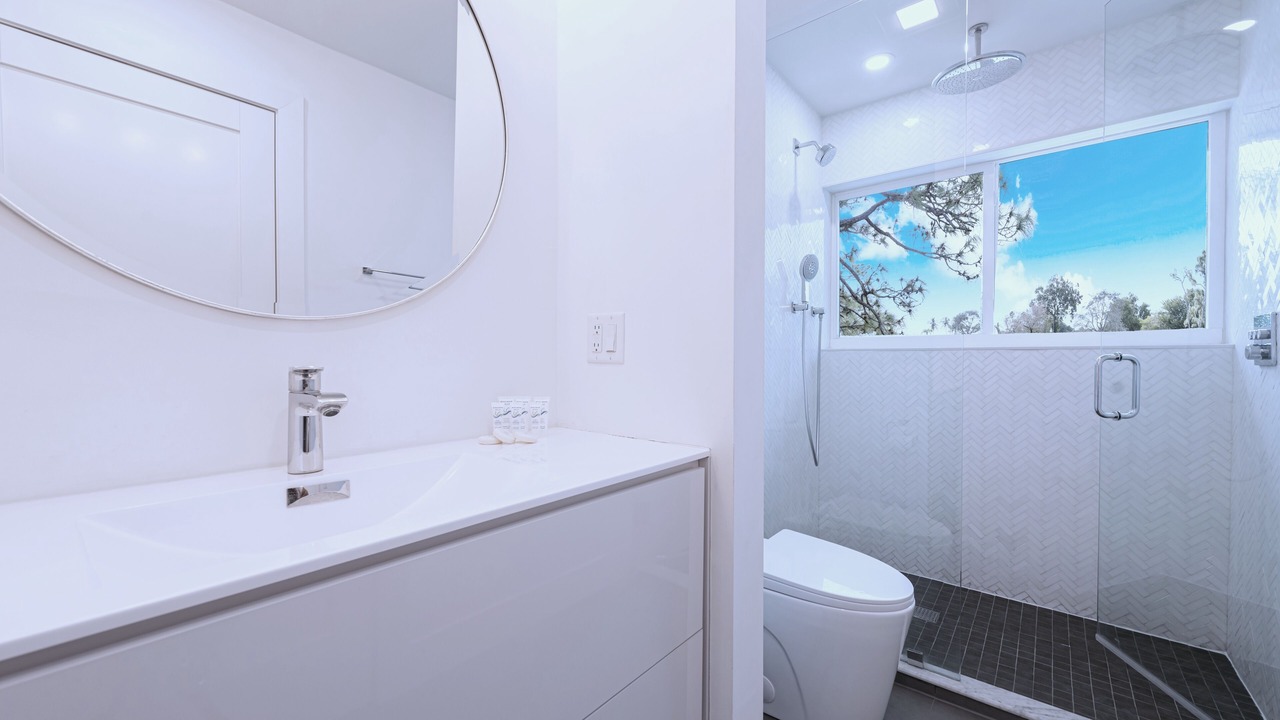 Photo of Bathroom in Hunt Club