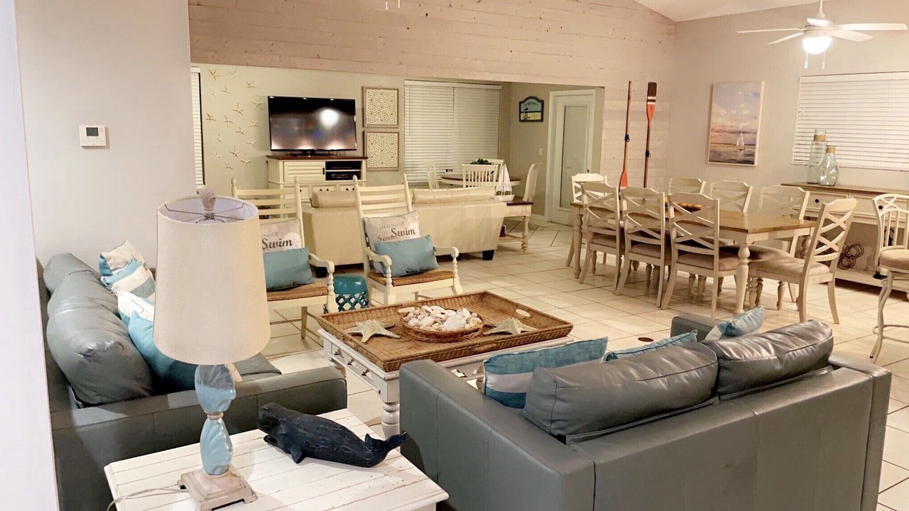 Photo of Livingroom in Jose's Hideaway