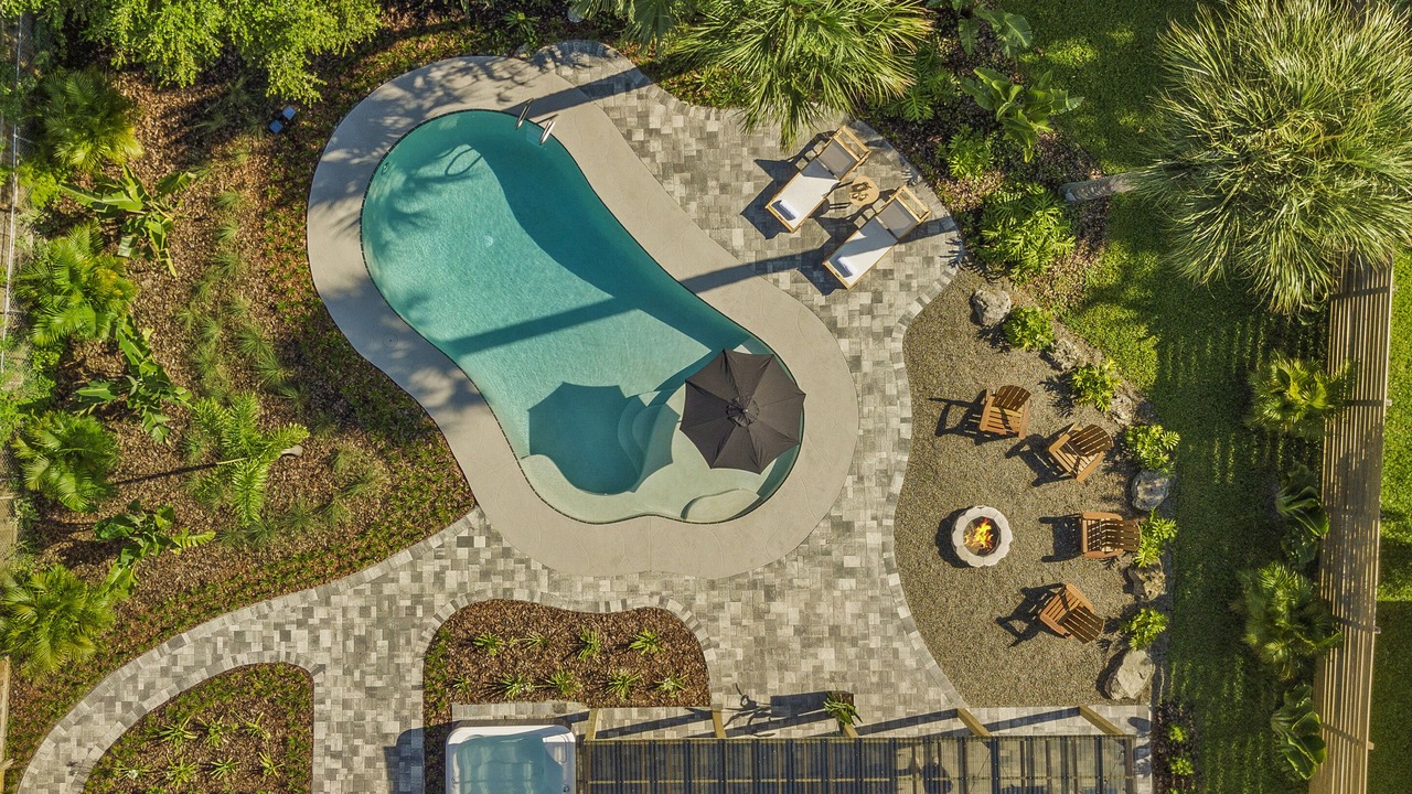 Photo of Others in Cocoa Isles