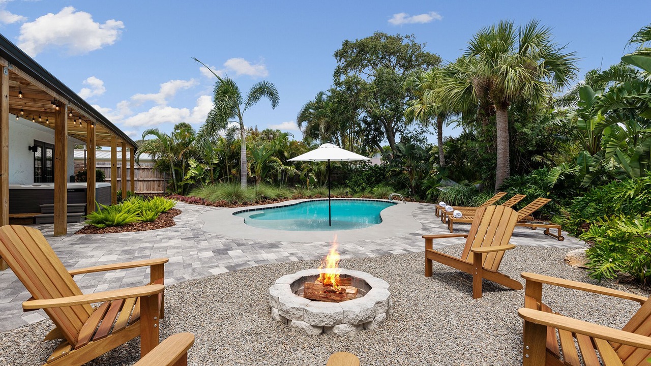 Photo of Others in Cocoa Isles