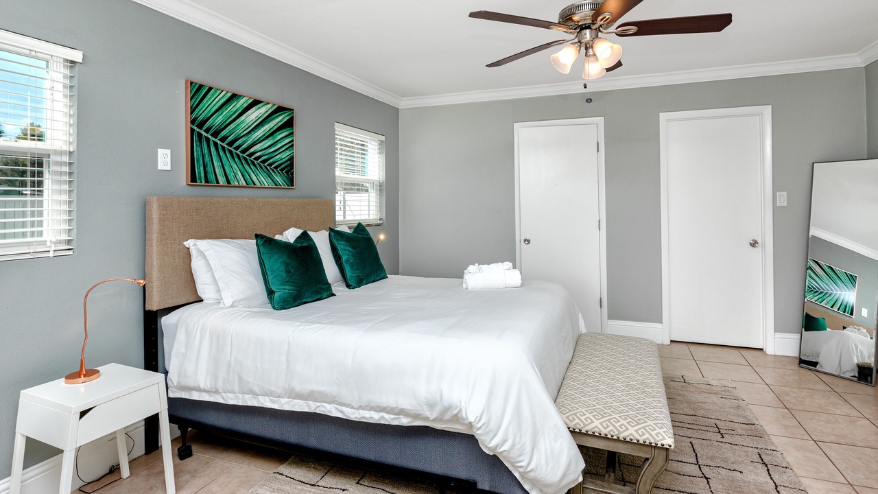 Photo of Bedroom in North Hyde Park
