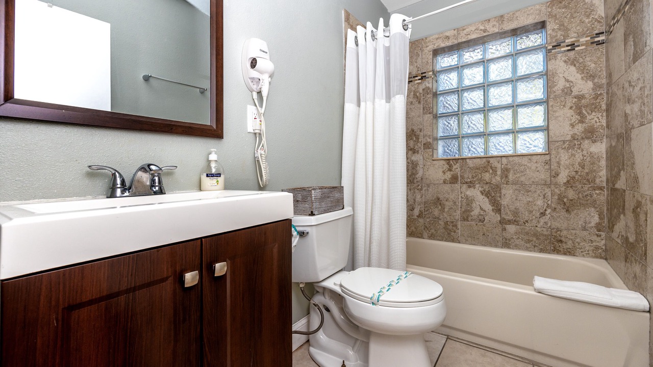 Photo of Bathroom in North Hyde Park