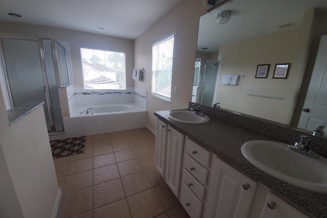 Photo of Bathroom in Lake Wilson Preserve