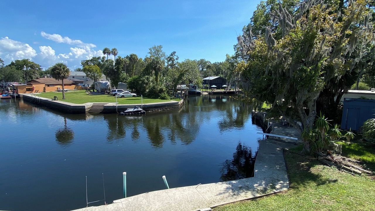 Photo of Others in Weeki Wachee Gardens