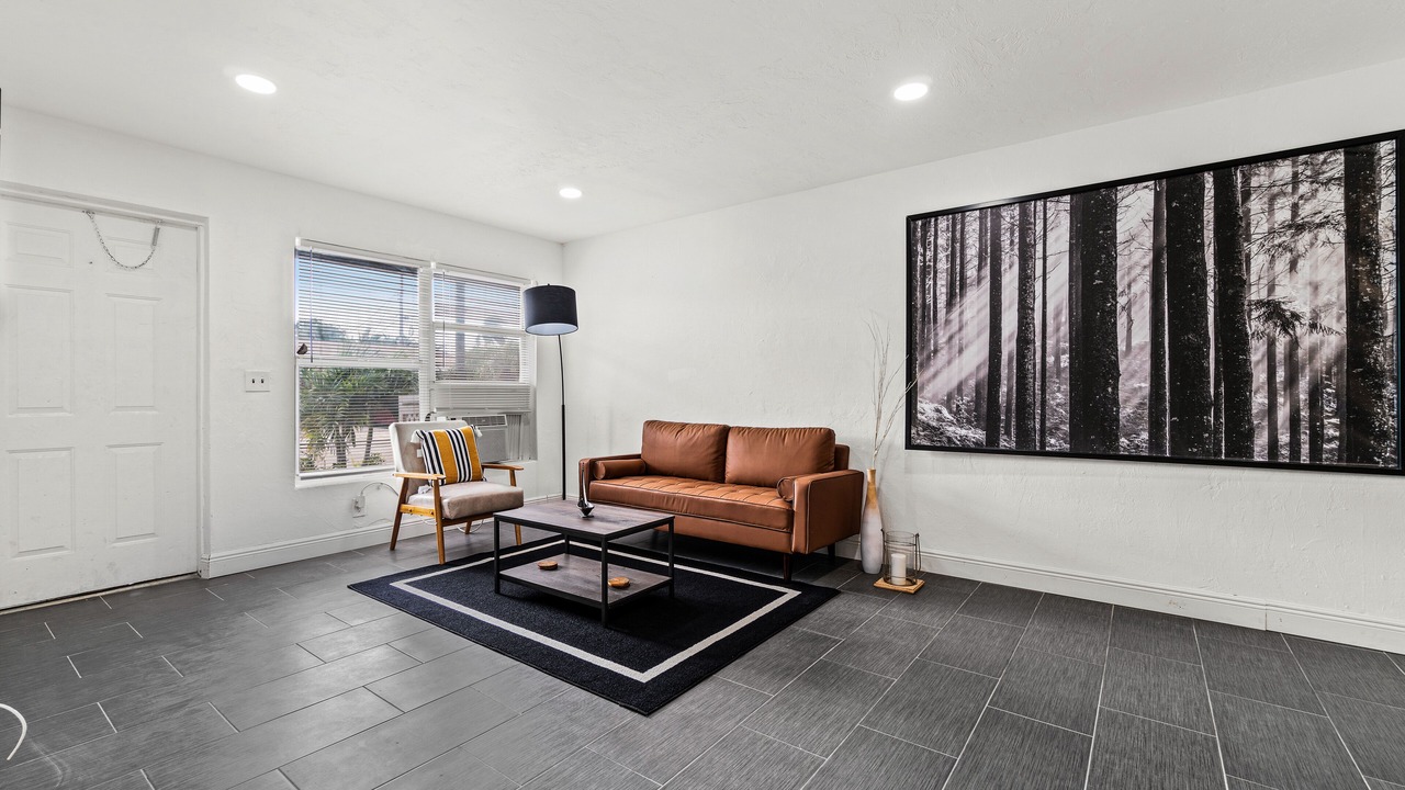 Photo of Livingroom in Palm Beach - West Palm Beach