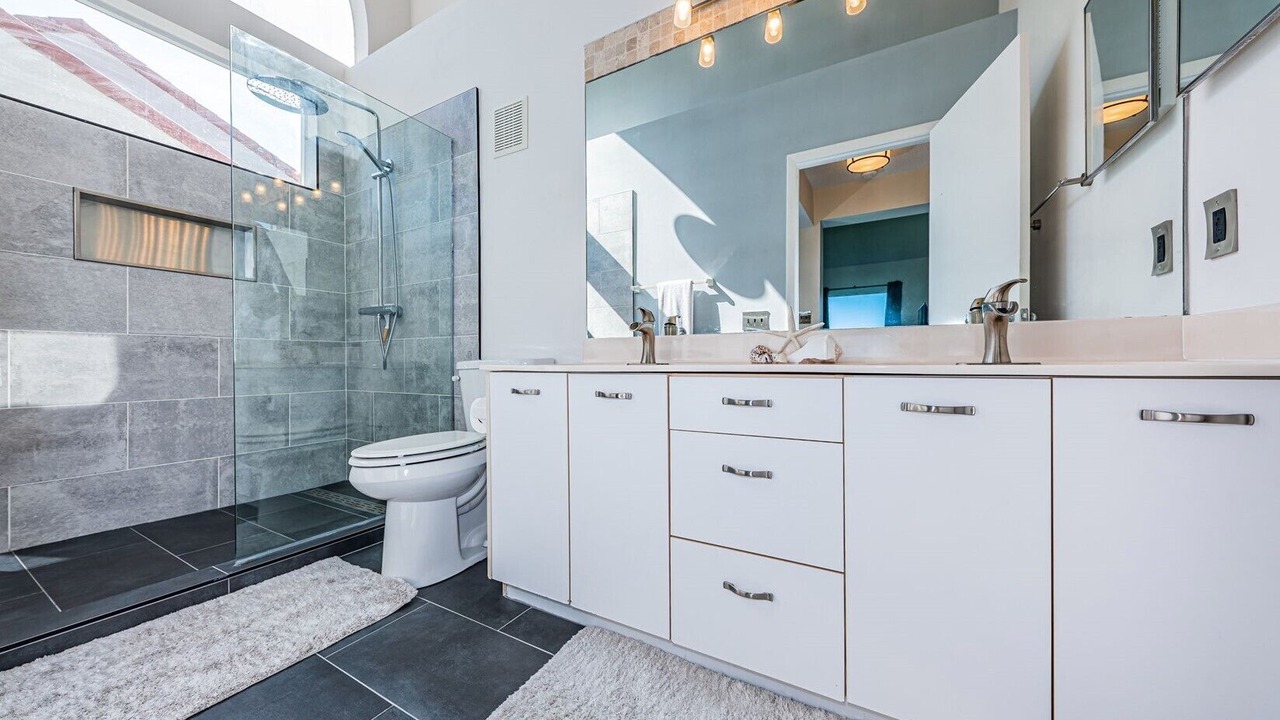 Photo of Bathroom in Isla del Sol