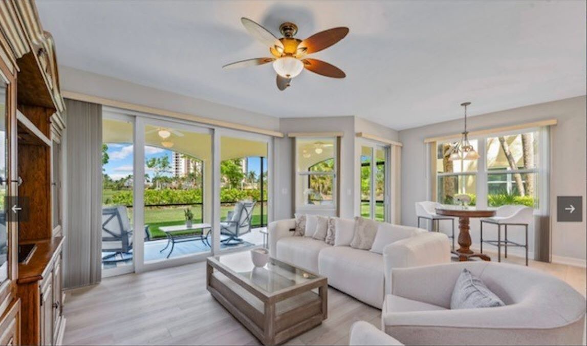Photo of Livingroom in Hammock Bay