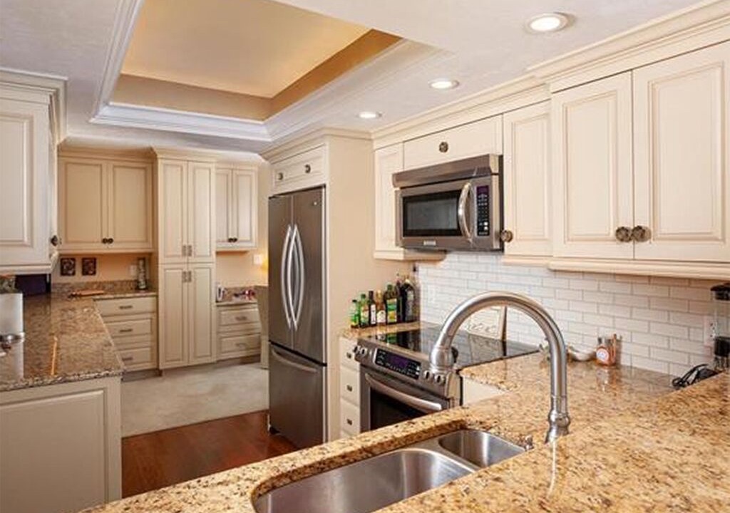 Photo of Kitchen in Vanderbilt Beach