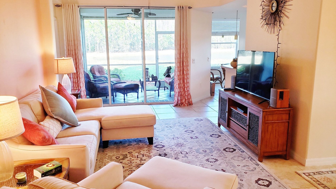 Photo of Livingroom in Fort Myers