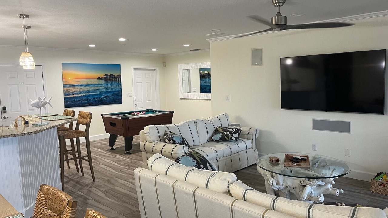 Photo of Livingroom in Placid Lakes