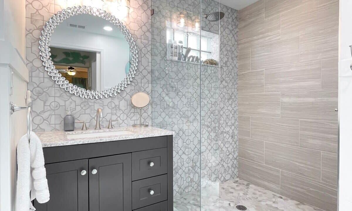 Photo of Bathroom in Belleair Beach