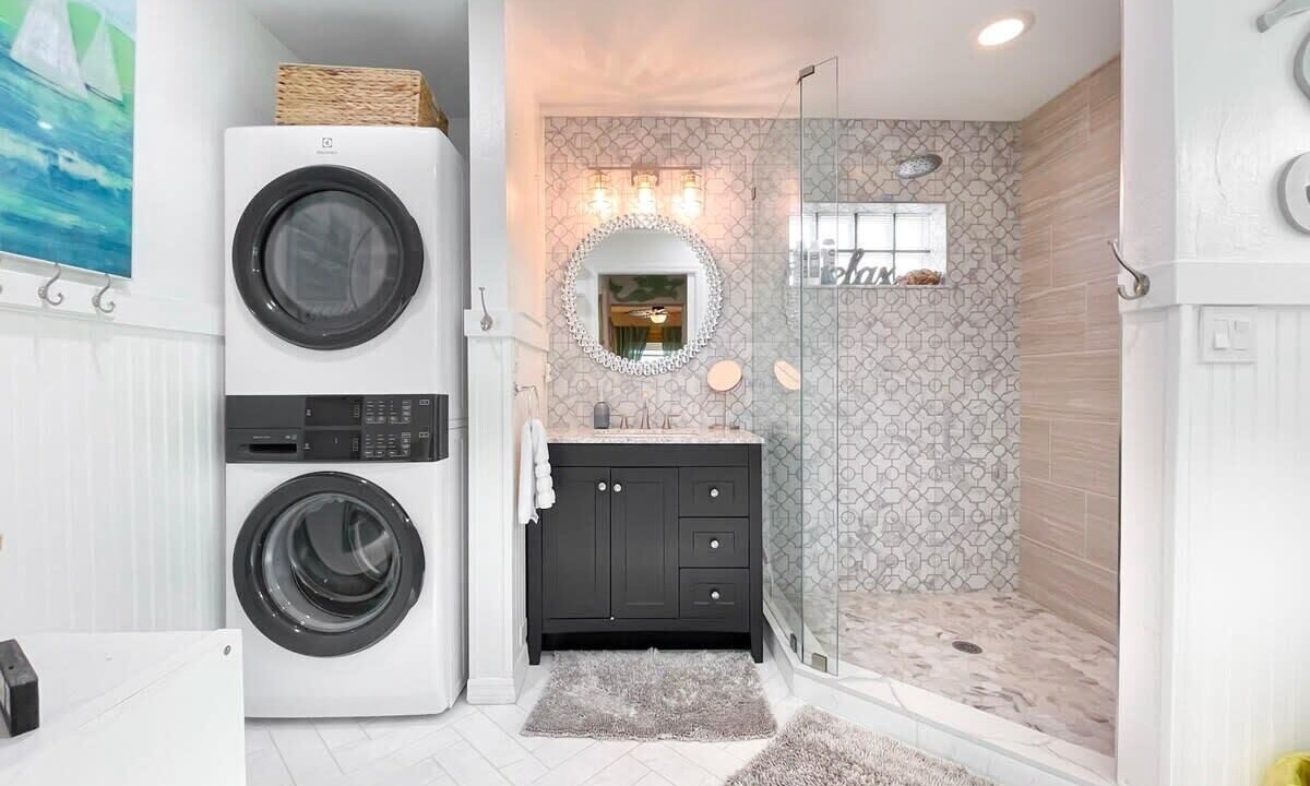 Photo of Bathroom in Belleair Beach
