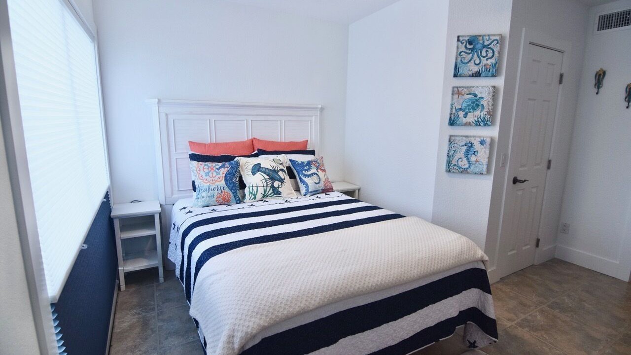 Photo of Bedroom in Stuart