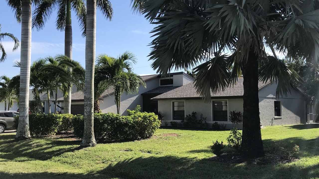 Photo of Outdoor in Pelican