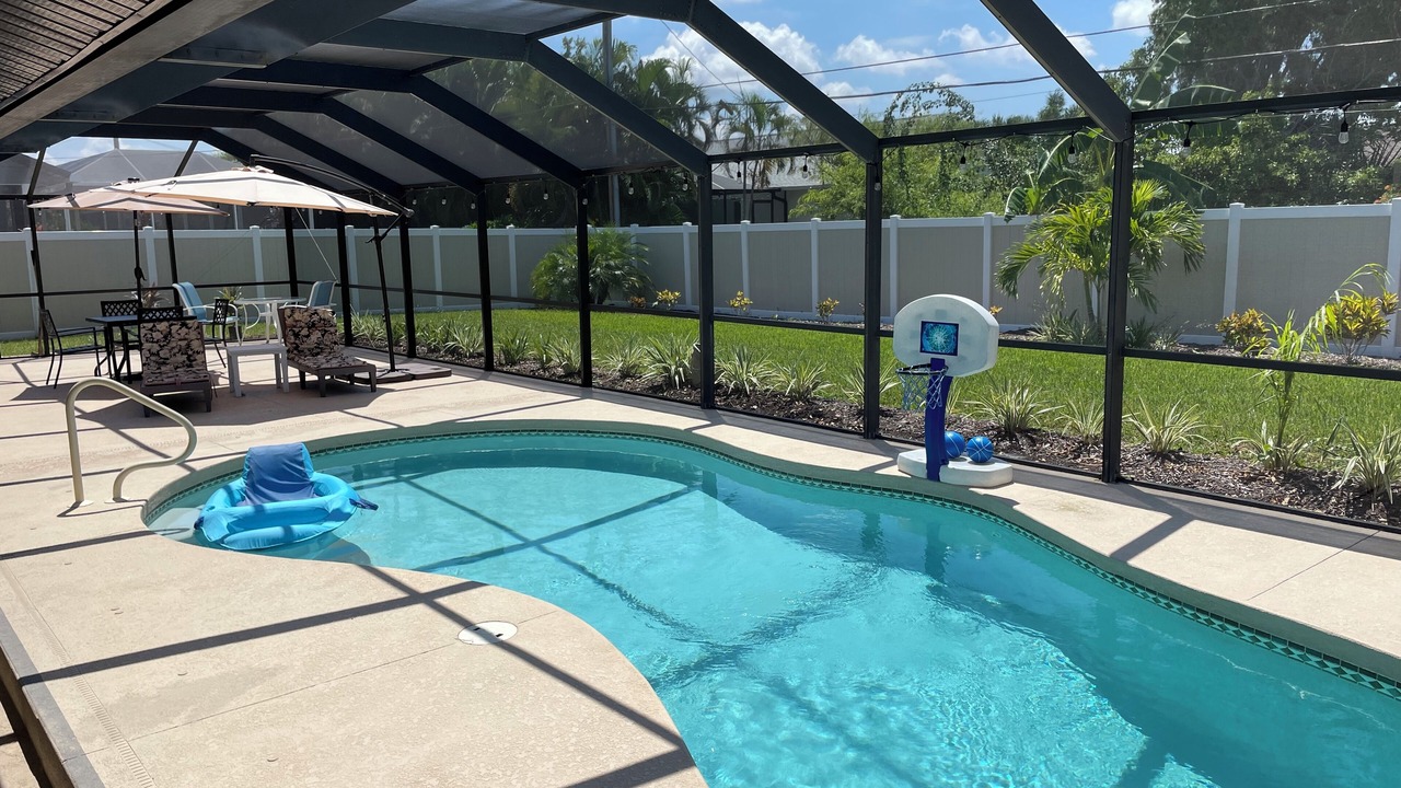 Photo of Outdoor in Pelican