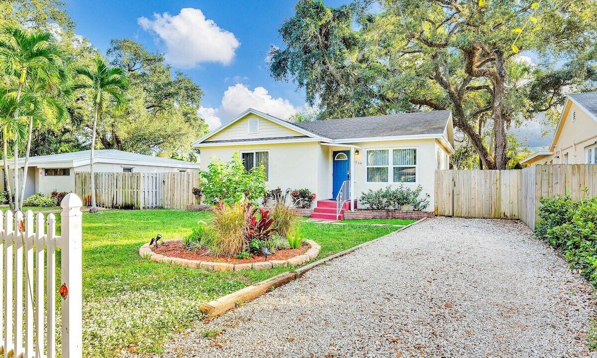 Photo of Outdoor in River Oaks