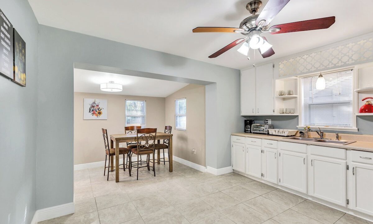 Photo of Kitchen in River Oaks