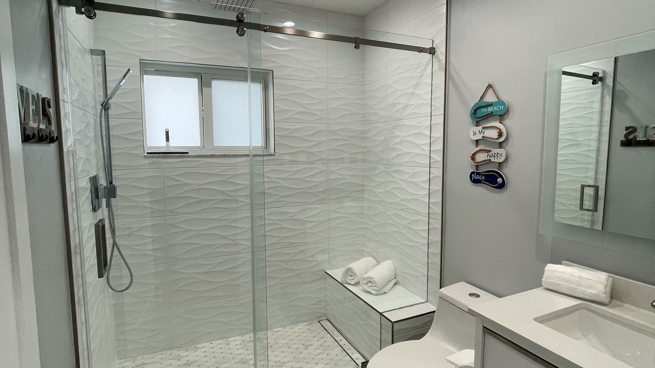 Photo of Bathroom in Tavernier