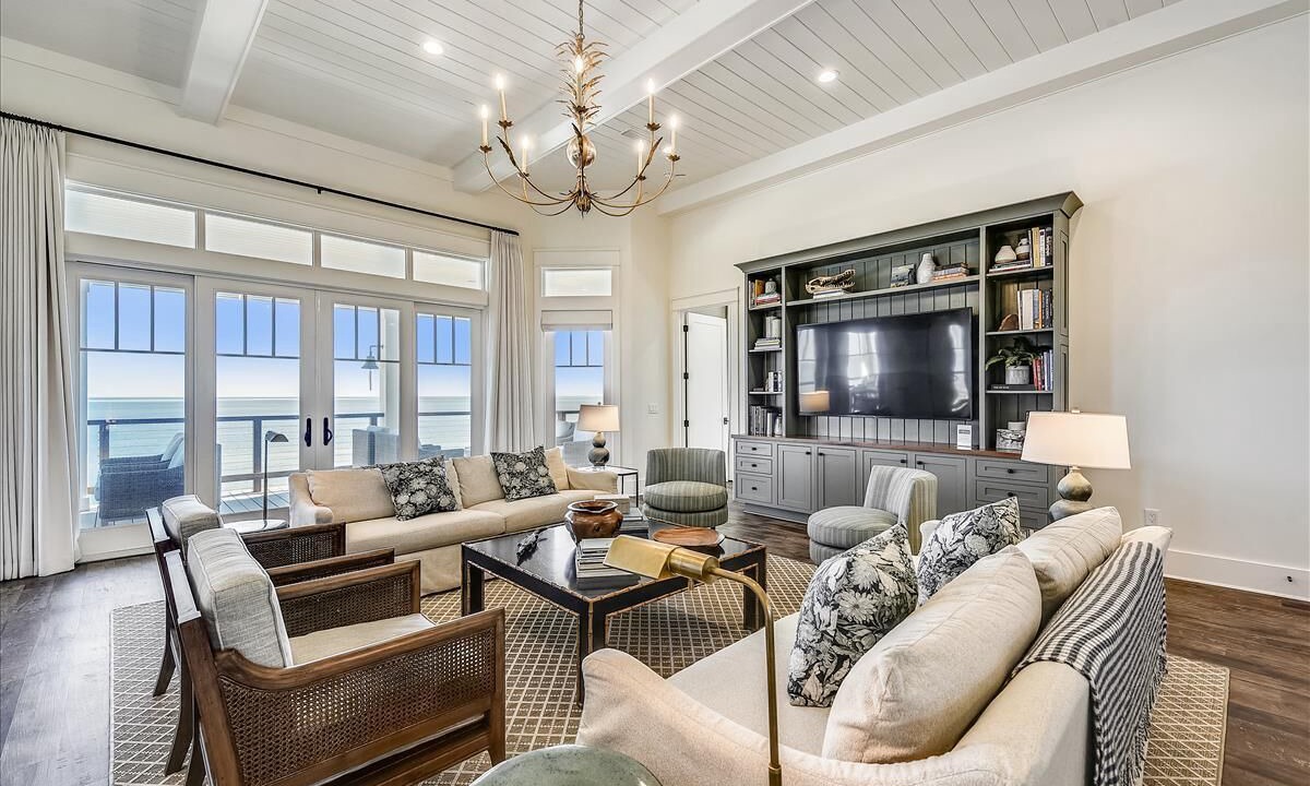 Photo of Livingroom in Treasure Beach Village