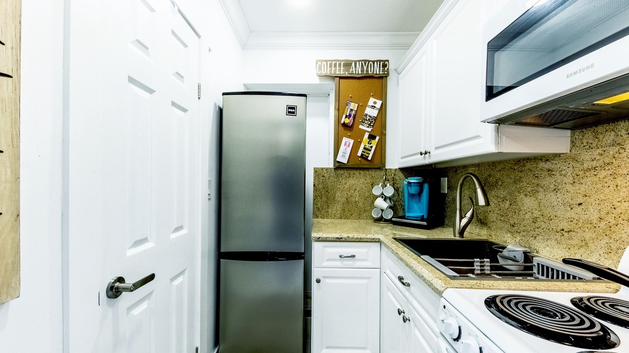Photo of Kitchen in Royal Poinciana
