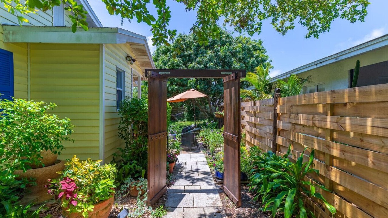 Photo of Patio Balcony in Indian Beach Sapphire Shores
