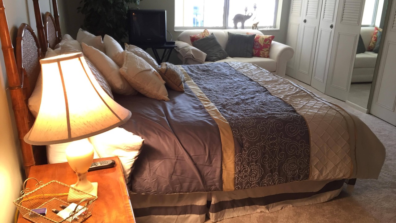Photo of Bedroom in Highland Beach