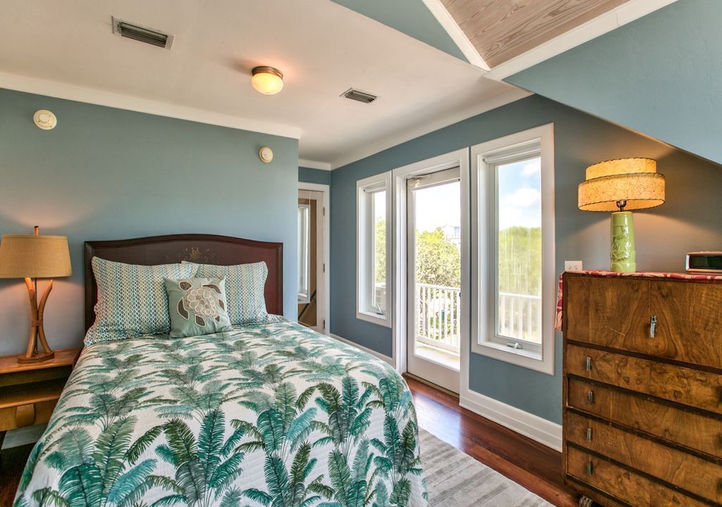 Photo of Bedroom in Panacea