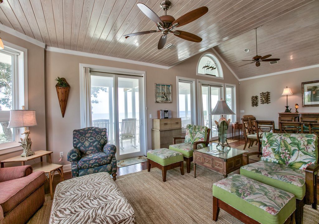 Photo of Livingroom in Panacea