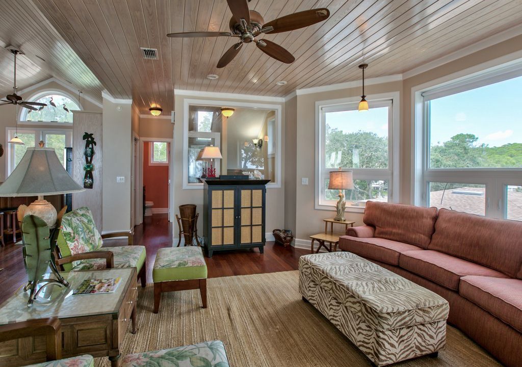 Photo of Livingroom in Panacea