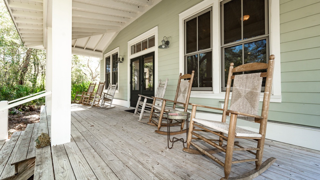 Photo of Patio Balcony in Apalachicola