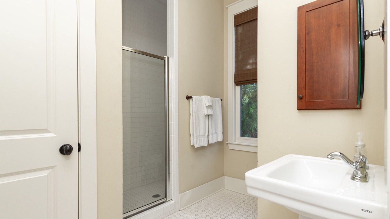 Photo of Bathroom in Apalachicola