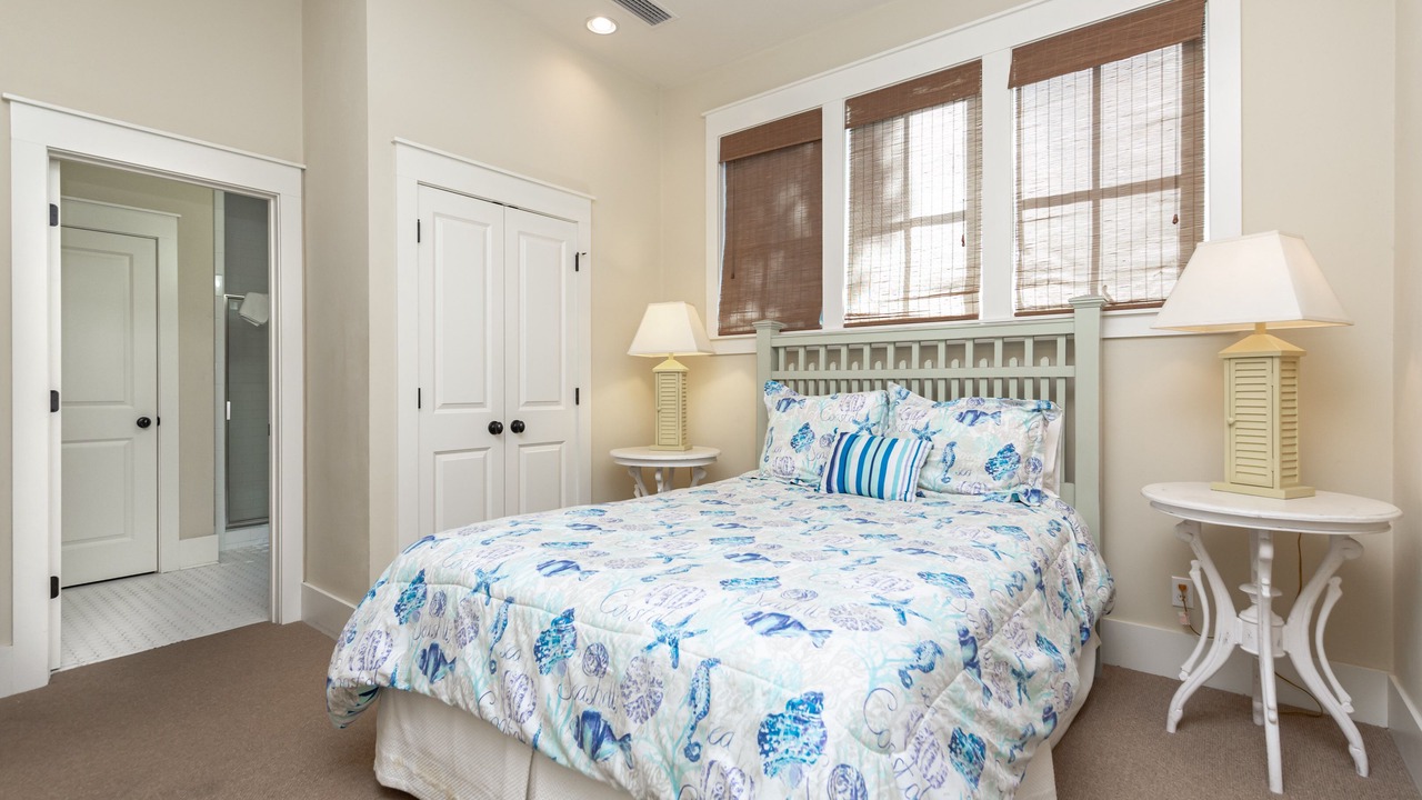 Photo of Bedroom in Apalachicola