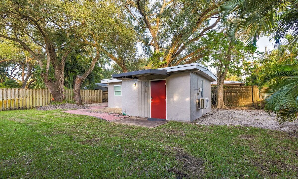 Photo of Outdoor in River Oaks