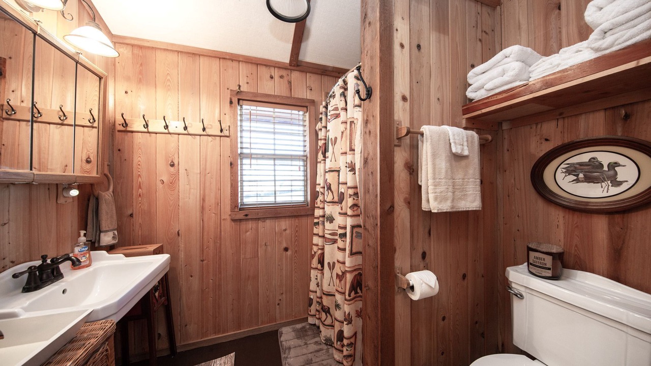 Photo of Bathroom in Apalachicola