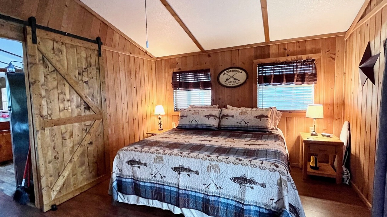 Photo of Bedroom in Apalachicola