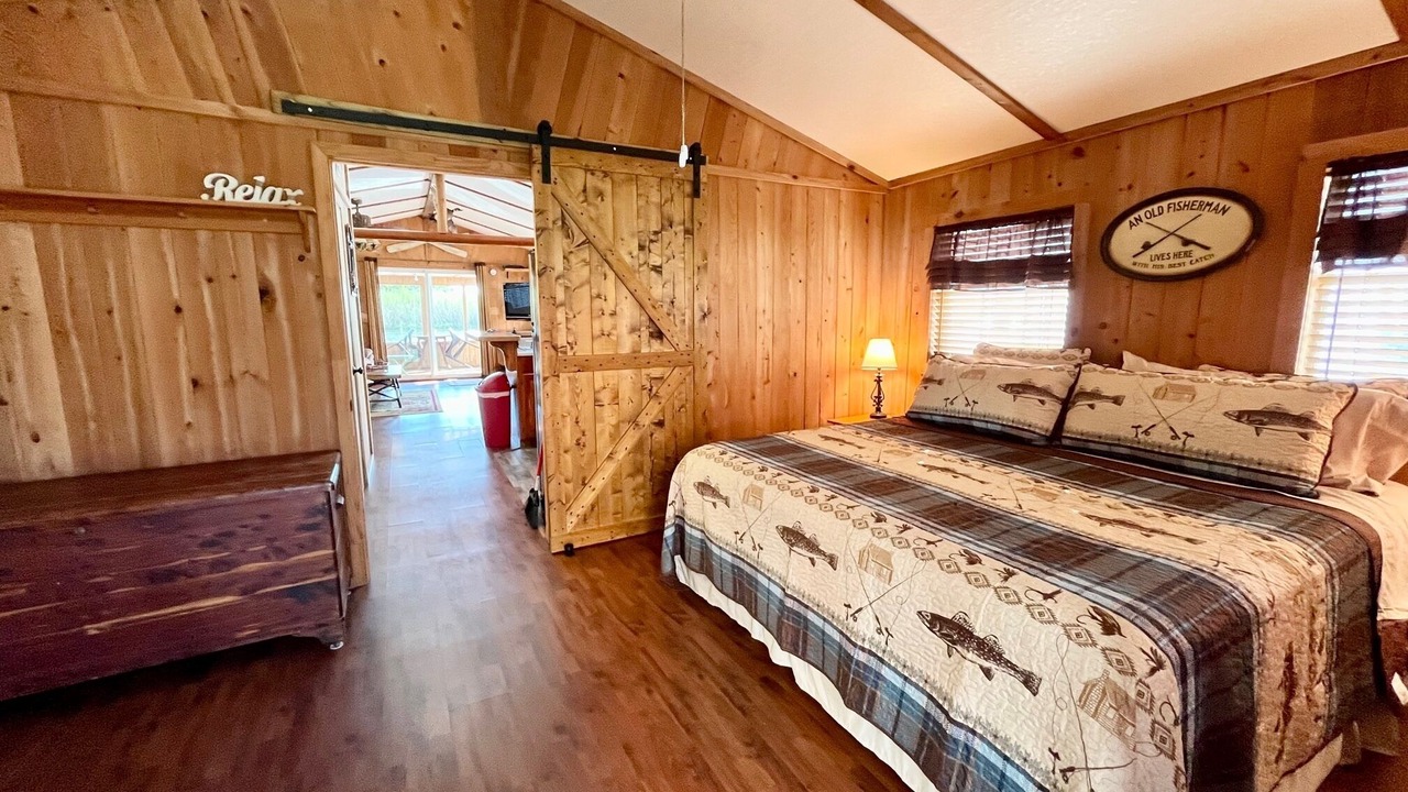 Photo of Bedroom in Apalachicola