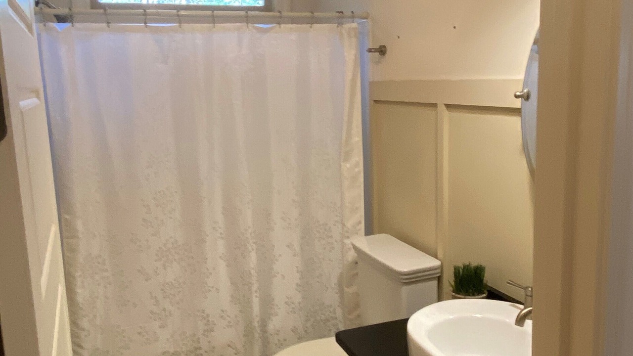 Photo of Bathroom in Shelter Cove