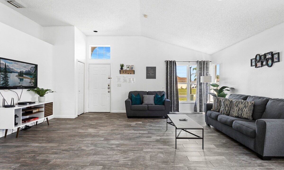 Photo of Livingroom in Lindfields