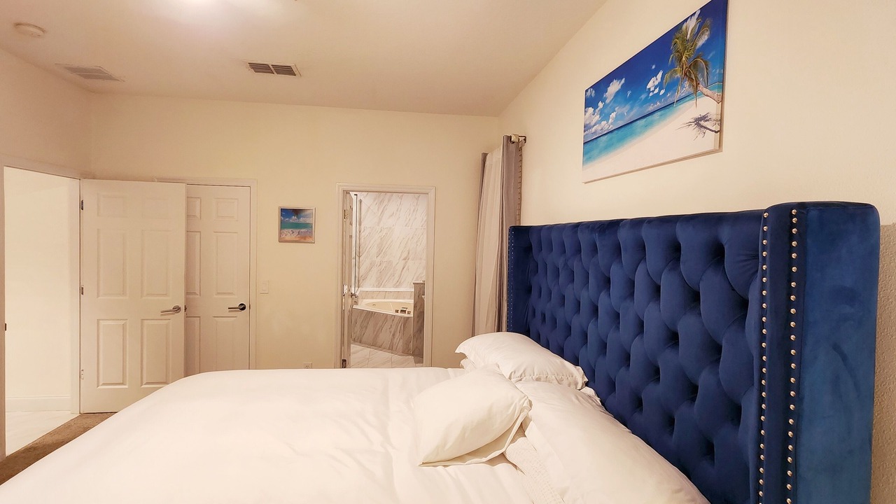 Photo of Bedroom in Solana