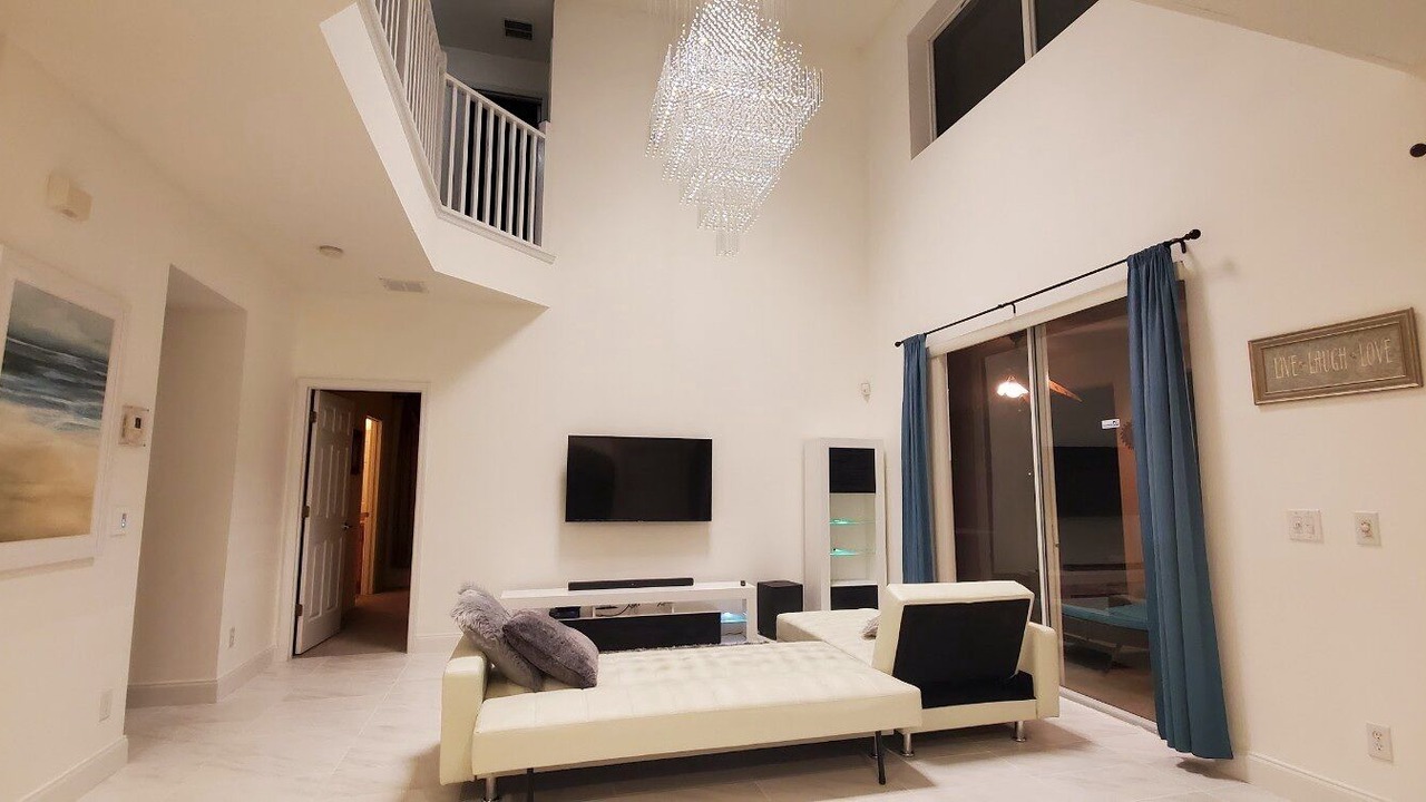 Photo of Livingroom in Solana