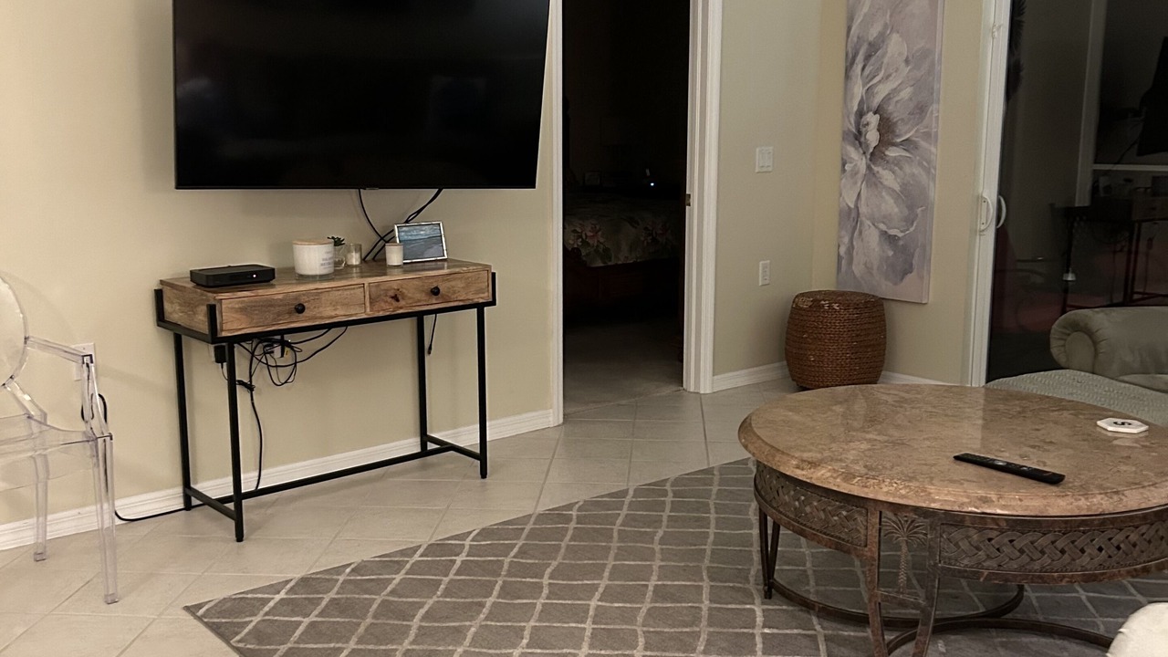 Photo of Livingroom in Naples