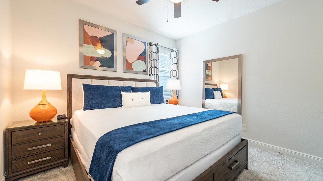 Photo of Bedroom in Bay Lake