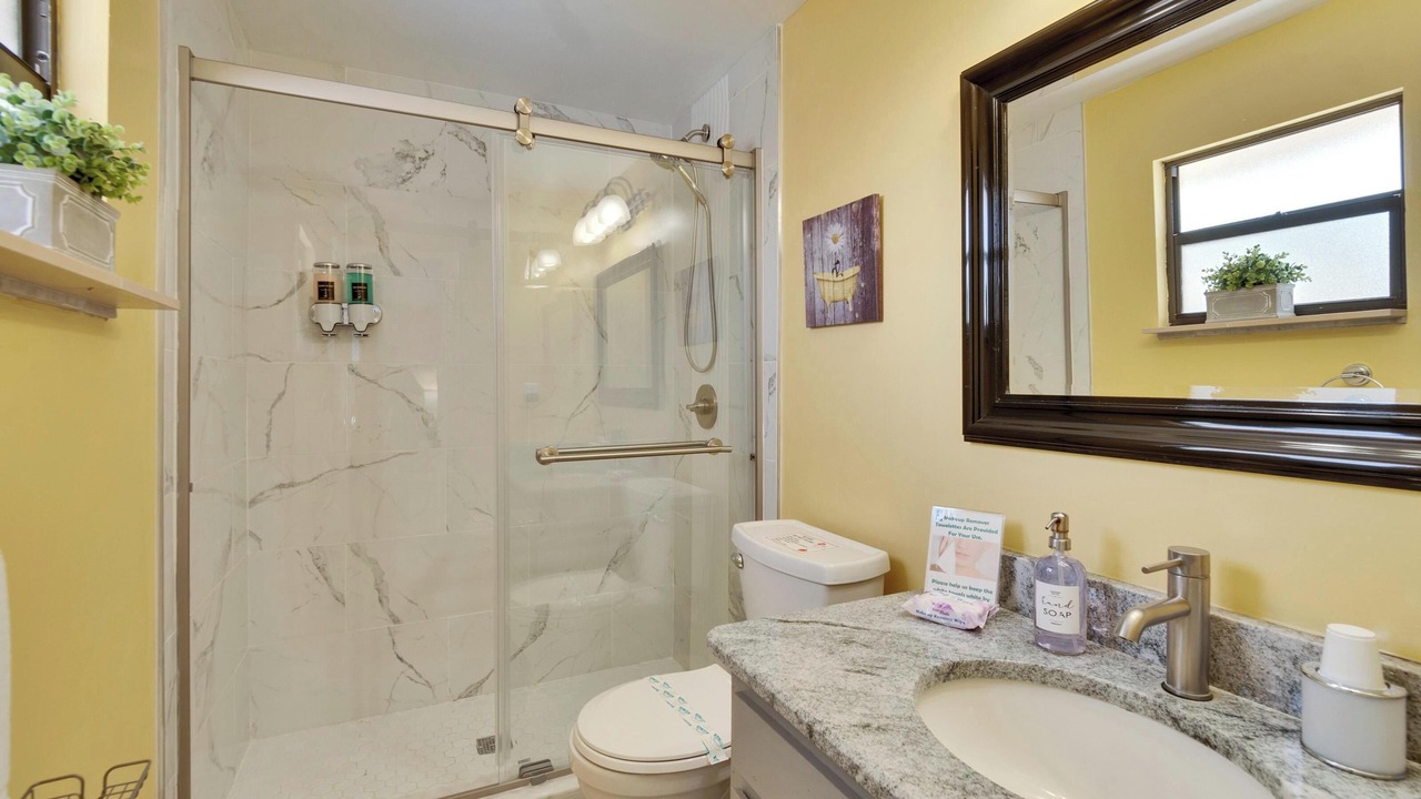 Photo of Bathroom in Citrus Park