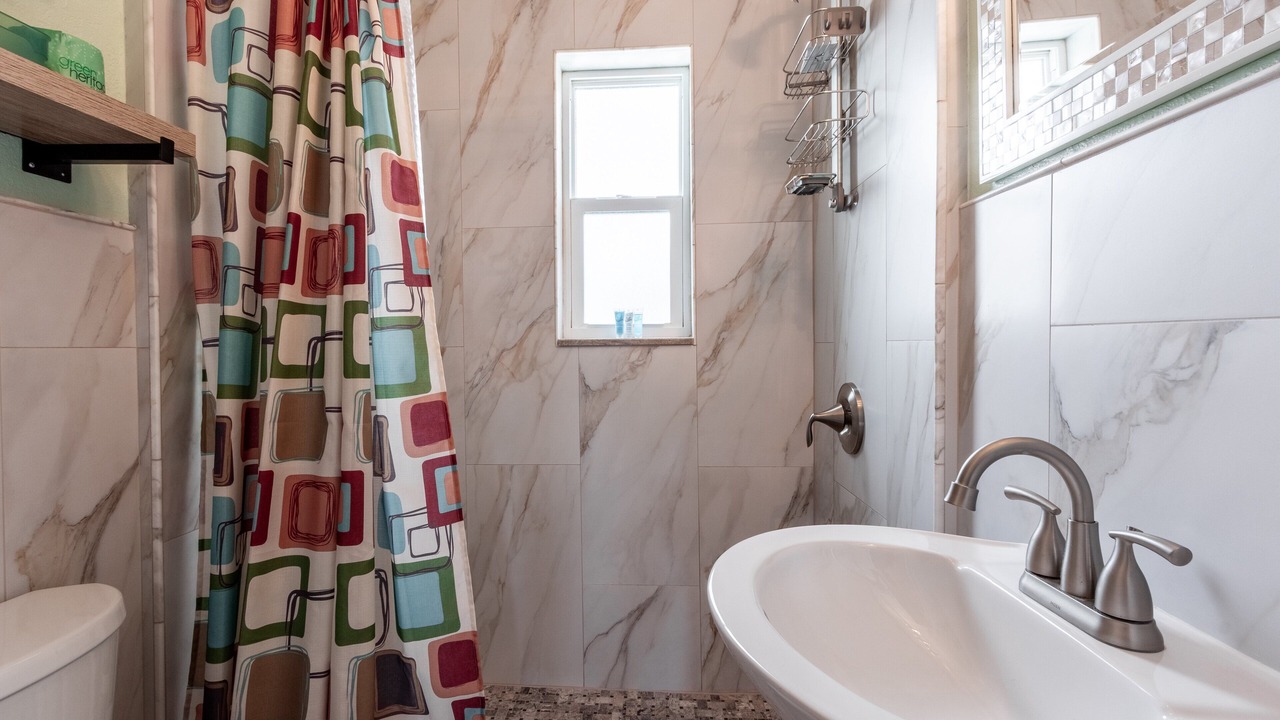 Photo of Bathroom in Treasure Island