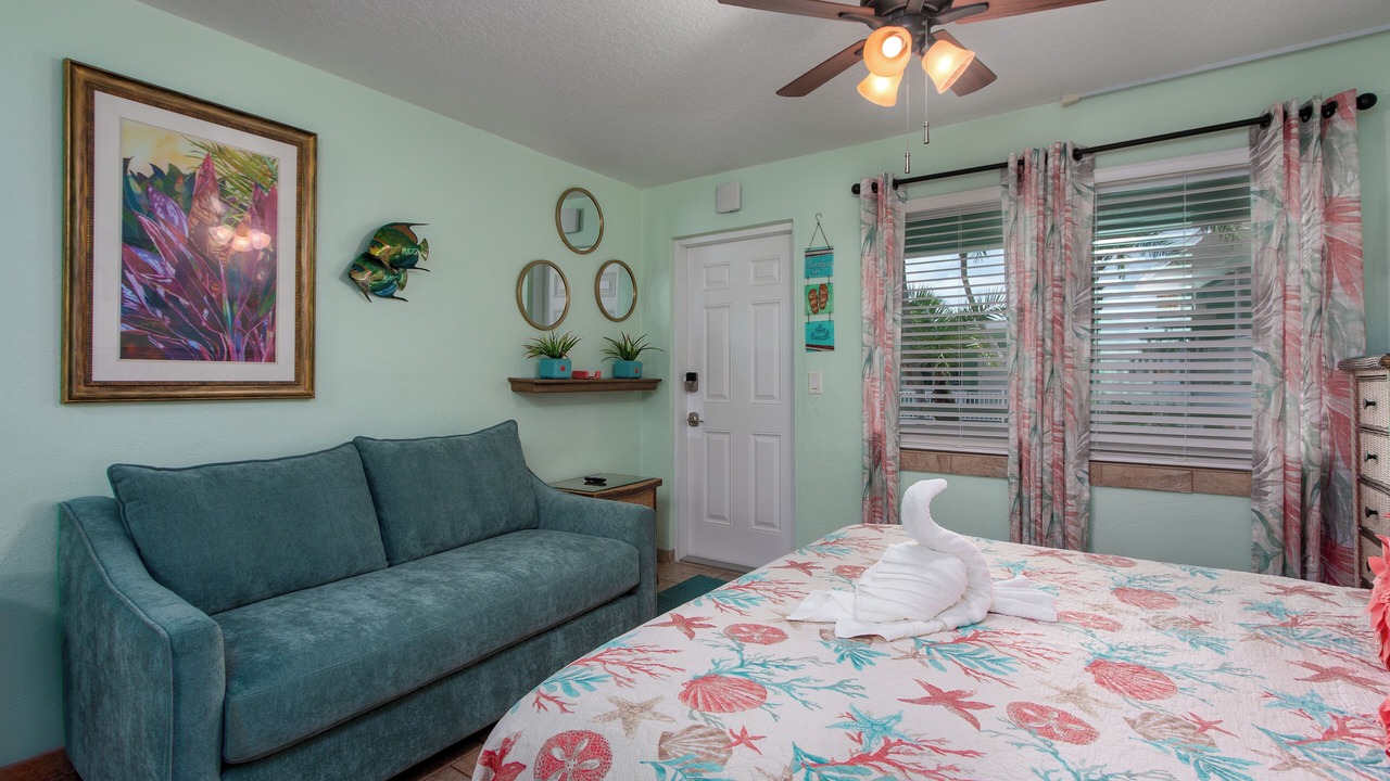 Photo of Bedroom in Treasure Island