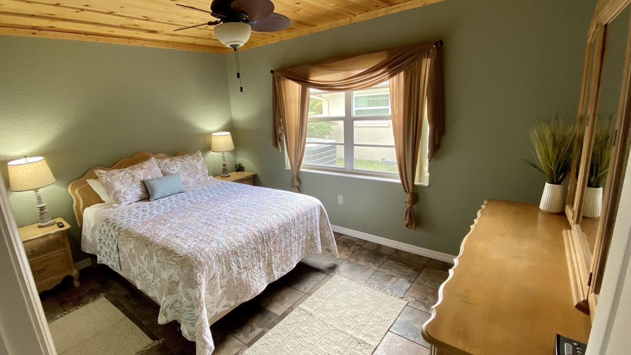 Photo of Bedroom in Crystal River