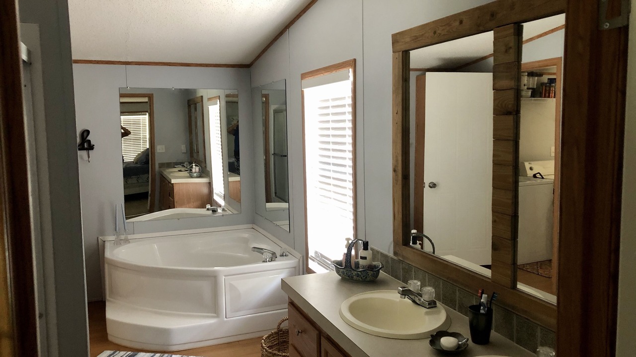 Photo of Bathroom in Old Town