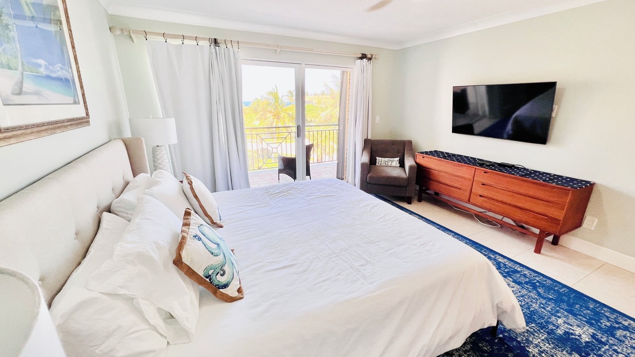 Photo of Bedroom in Central Beach