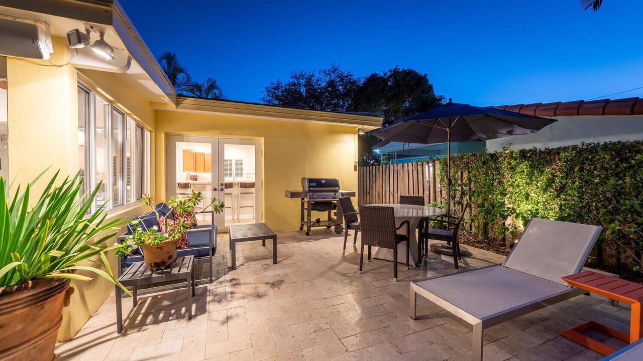 Photo of Others in Poinsettia Heights